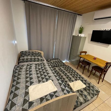 Apartman Mini 斯图帕瓦 外观 照片